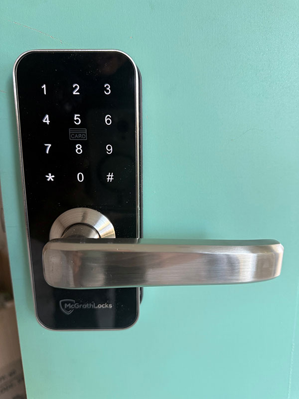 smart lock installer services Fleurieu Locksmith
